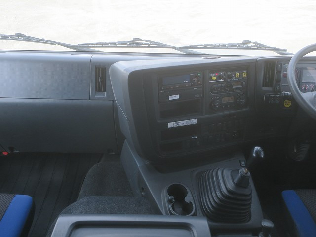 中古トラック いすゞ ギガ 大型ダンプ