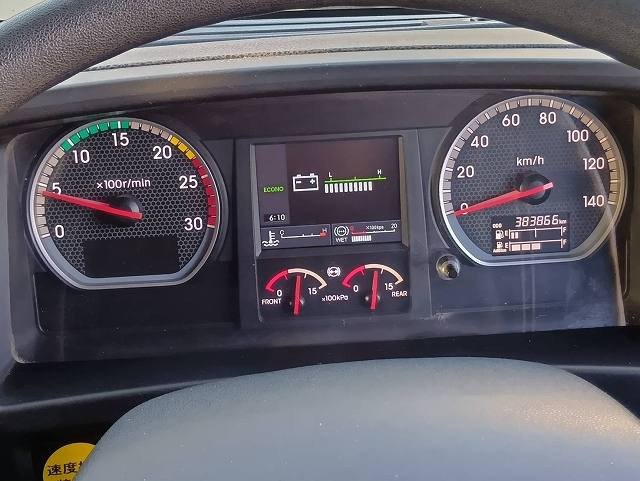 中古トラック いすゞ ギガ 大型ダンプ