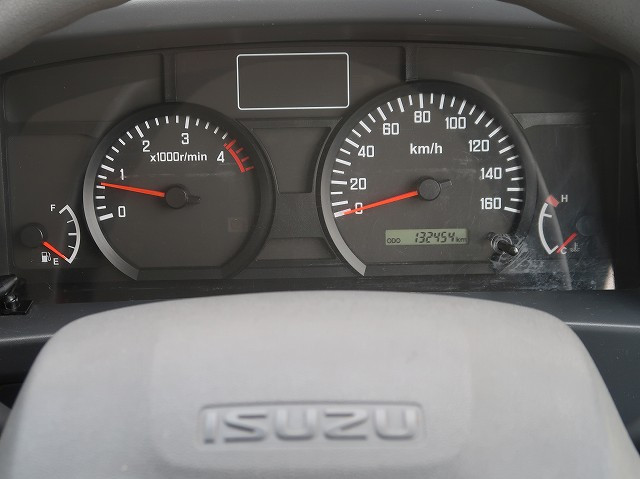 中古トラック いすゞアルミバン ＃16