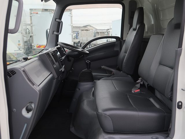 中古トラック いすゞアルミバン ＃20