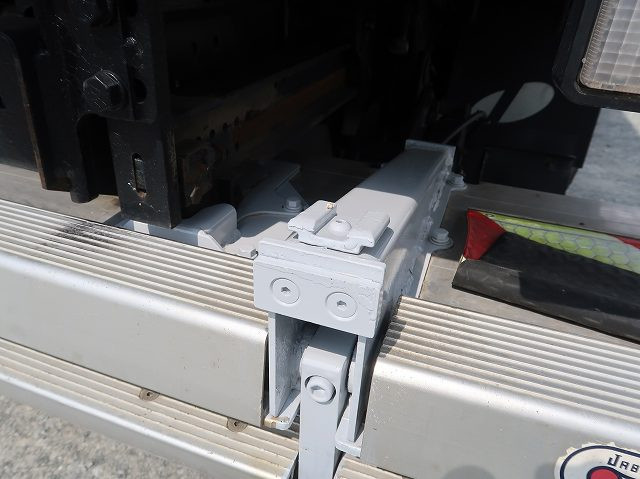 中古トラック いすゞアルミバン ＃23