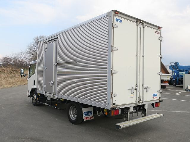 中古トラック いすゞアルミバン ＃4