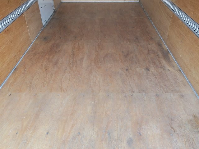 中古トラック いすゞアルミバン ＃8