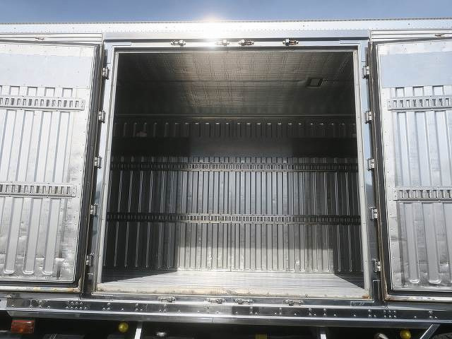 中古トラック 日野 プロフィア 大型冷凍バン