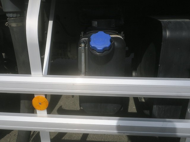 中古トラック 日野 プロフィア 大型冷凍バン