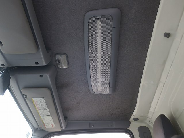 平成26年式　いすゞ エルフｱﾙﾐﾊﾞﾝ　　標準ﾛﾝｸﾞ　格納PG