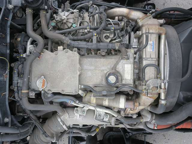 中古トラック 日野 レンジャー 中型冷凍バン