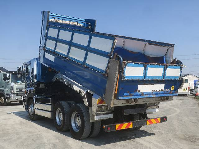 中古トラック　日野 プロフィア 大型ダンプ