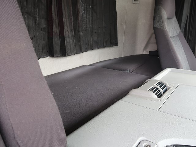 中古トラック 三菱ふそう スーパーグレート 大型クレーン付セルフローダー