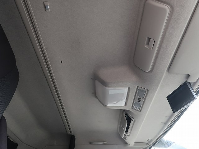 中古トラック 三菱ふそう スーパーグレート 大型クレーン付セルフローダー