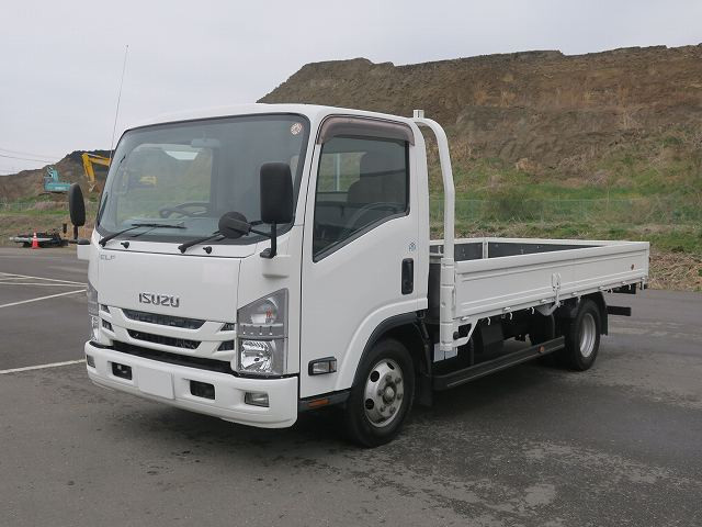 2021 Isuzu Elf Small Flatbed Wide Long with Wooden Side Panels, 150 HP ★Includes 安心車検パック (Anshin Vehicle Inspection Package)!★