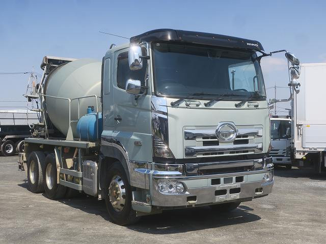 　日野　プロフィア大型　ｺﾝｸﾘｰﾄﾐｷｻｰ車　ｱﾙﾐﾎｲｰﾙ