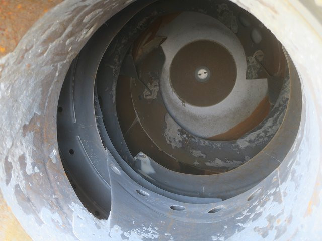 中古トラック 日野ｺﾝｸﾘｰﾄﾐｷｻｰ車 ＃9