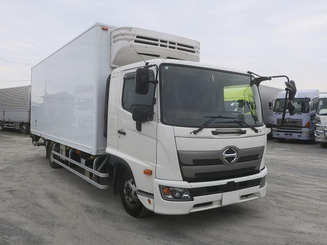中古トラック 日野冷蔵冷凍車 ＃2