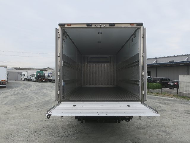中古トラック 日野冷蔵冷凍車 ＃8