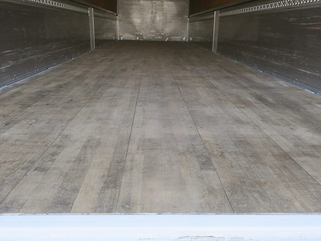 中古トラック いすゞアルミウィング ＃13