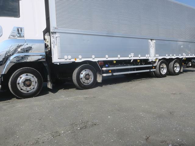 中古トラック いすゞギガ アルミウィング