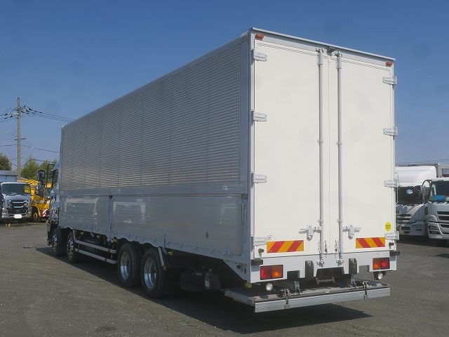 中古トラック いすゞギガ アルミウィング