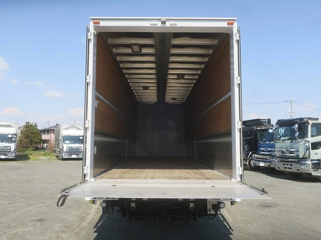 中古トラック いすゞギガ アルミウィング