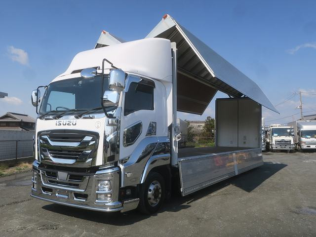 中古トラック いすゞギガ アルミウィング