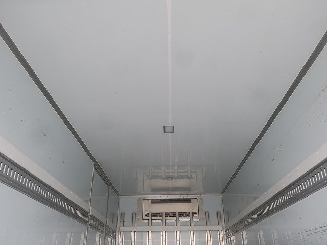 中古トラック 日野冷凍バン ＃9