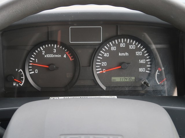 中古トラック いすゞクレーン付平ボディ ＃22