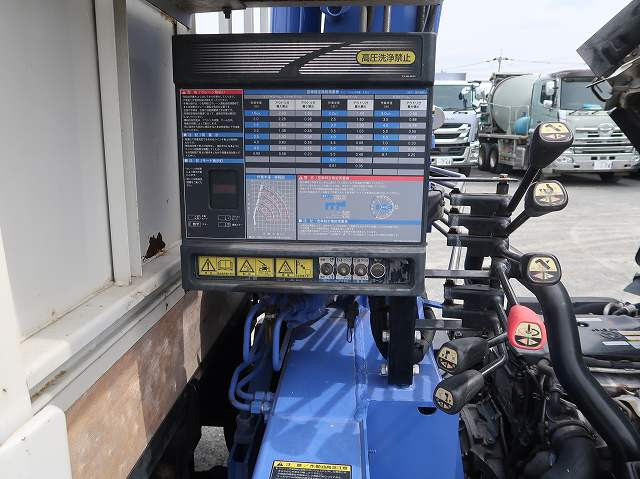 中古トラック いすゞクレーン付平ボディ ＃9