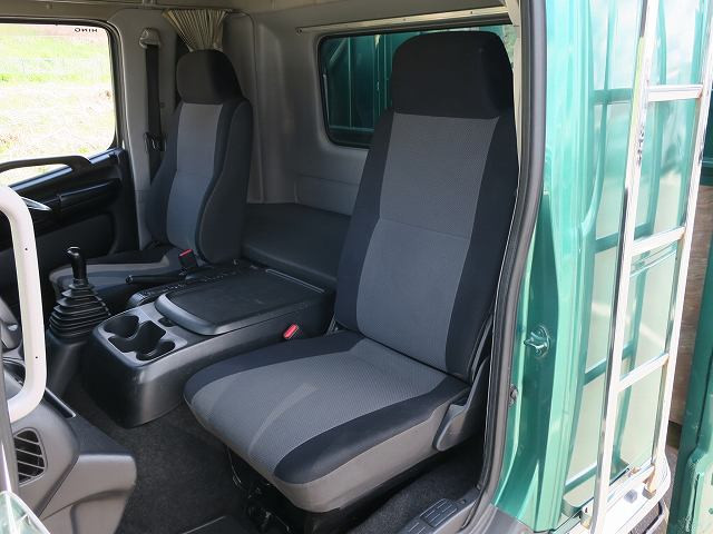 中古トラック 日野 レンジャー 中形平ボディアルミブロック