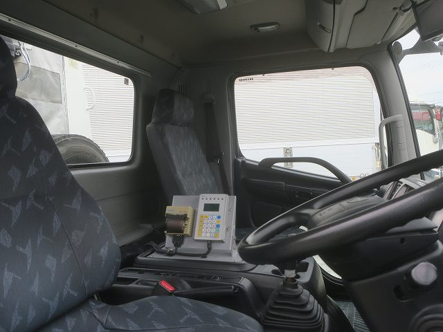 中古トラック 日野 レンジャー 中型パッカー車