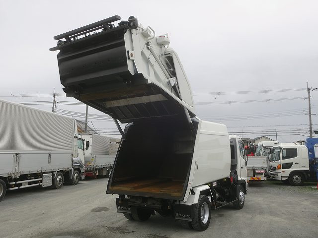 中古トラック 日野 レンジャー 中型パッカー車