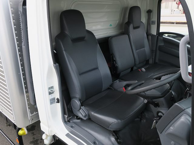 中古トラック いすゞアルミバン ＃12