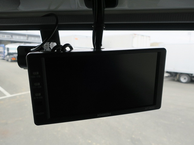 中古トラック いすゞアルミバン ＃17