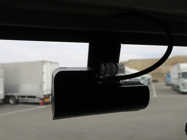 中古トラック いすゞアルミバン ＃20