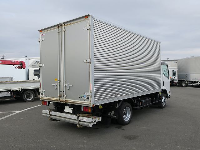 中古トラック いすゞアルミバン ＃3