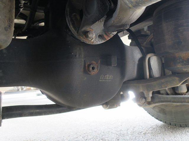 中古トラック UDトラックス クオン アルミウィング