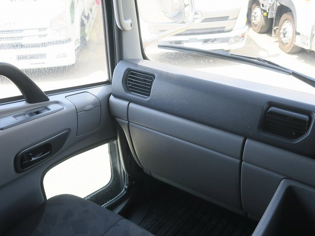 中古トラック UDトラックスアルミウィング ＃21