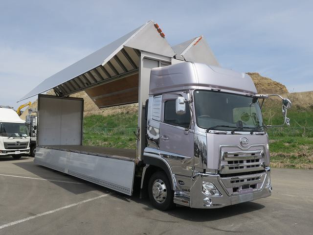 中古トラック UDトラックス クオン アルミウィング