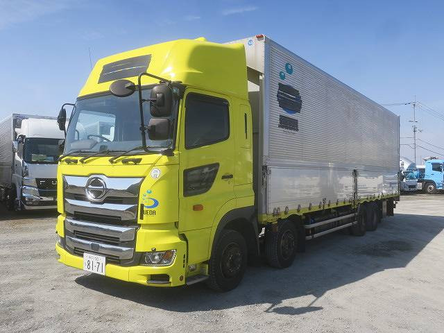 日野　アルミウィング／幌ウィング