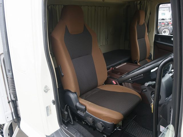 中古トラック 日野冷蔵冷凍車 #13