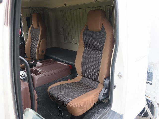 中古トラック 日野冷蔵冷凍車 #22