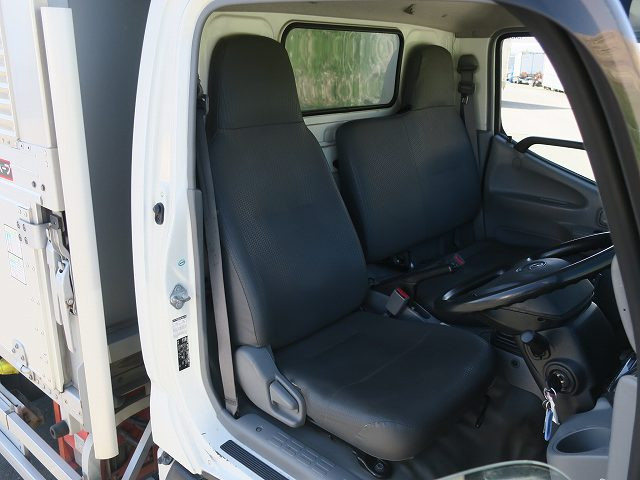 中古トラック トヨタアルミウィング ＃17