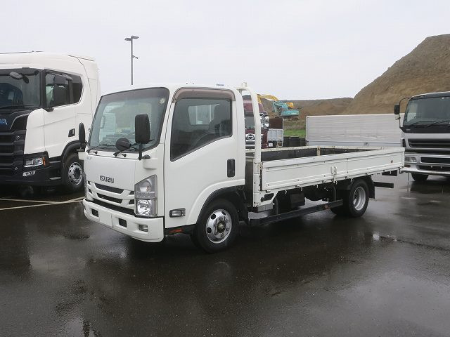 いすゞ　平ボディ