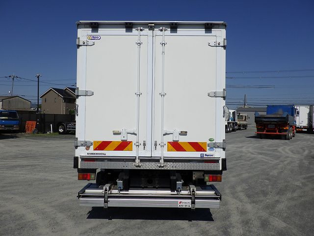 中古トラック いすゞ冷凍バン ＃5