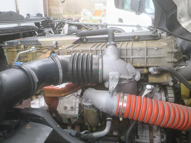 中古トラック 三菱ふそう冷蔵冷凍車 ＃14