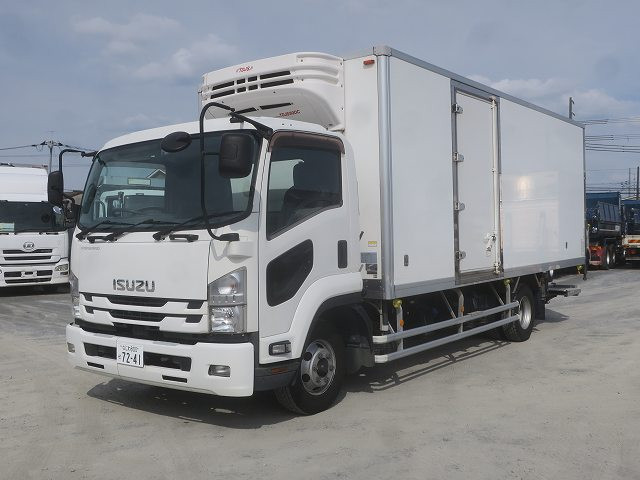 いすゞ　冷凍バン