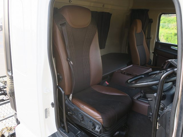 中古トラック 日野トラクタヘッド ＃17