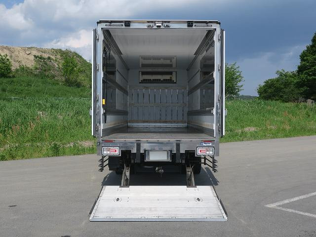 中古トラック 日野冷蔵冷凍車 ＃6
