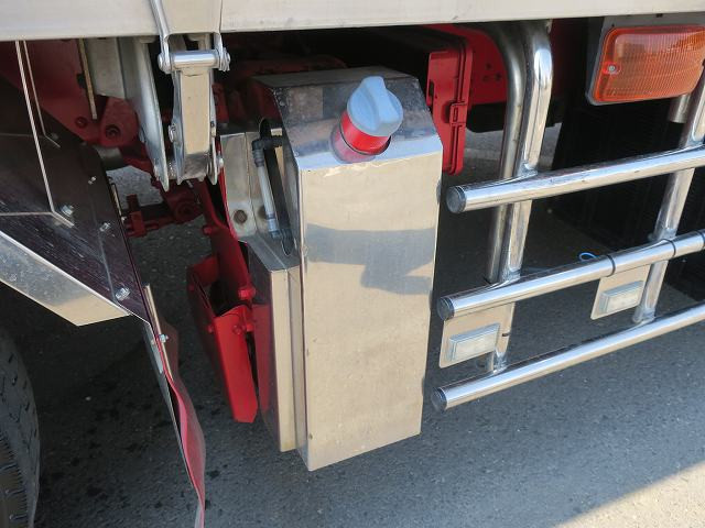 中古トラック 三菱ふそう冷蔵冷凍車 ＃11