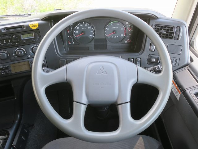 中古トラック 三菱ふそう冷蔵冷凍車 ＃15