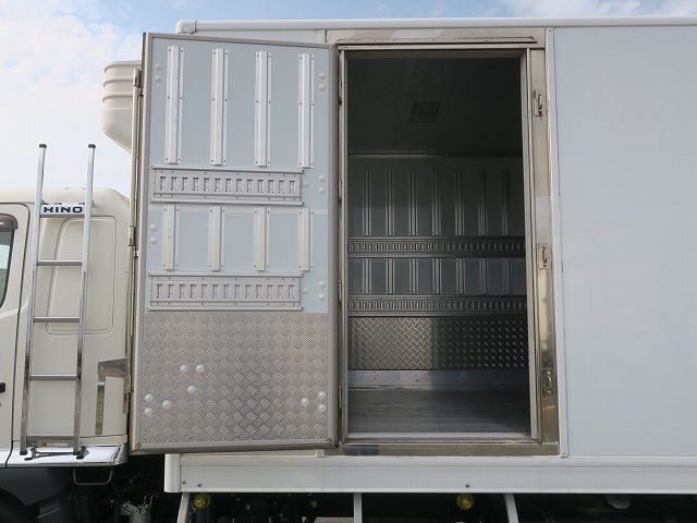 中古トラック 日野冷凍バン ＃9